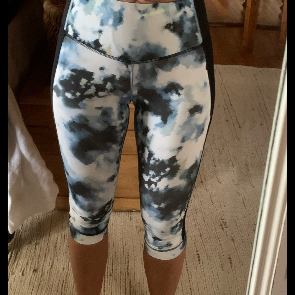 LuluLemon leggings